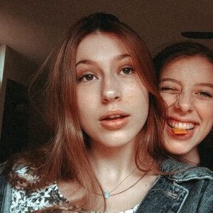 Meet your Posher, Izzy